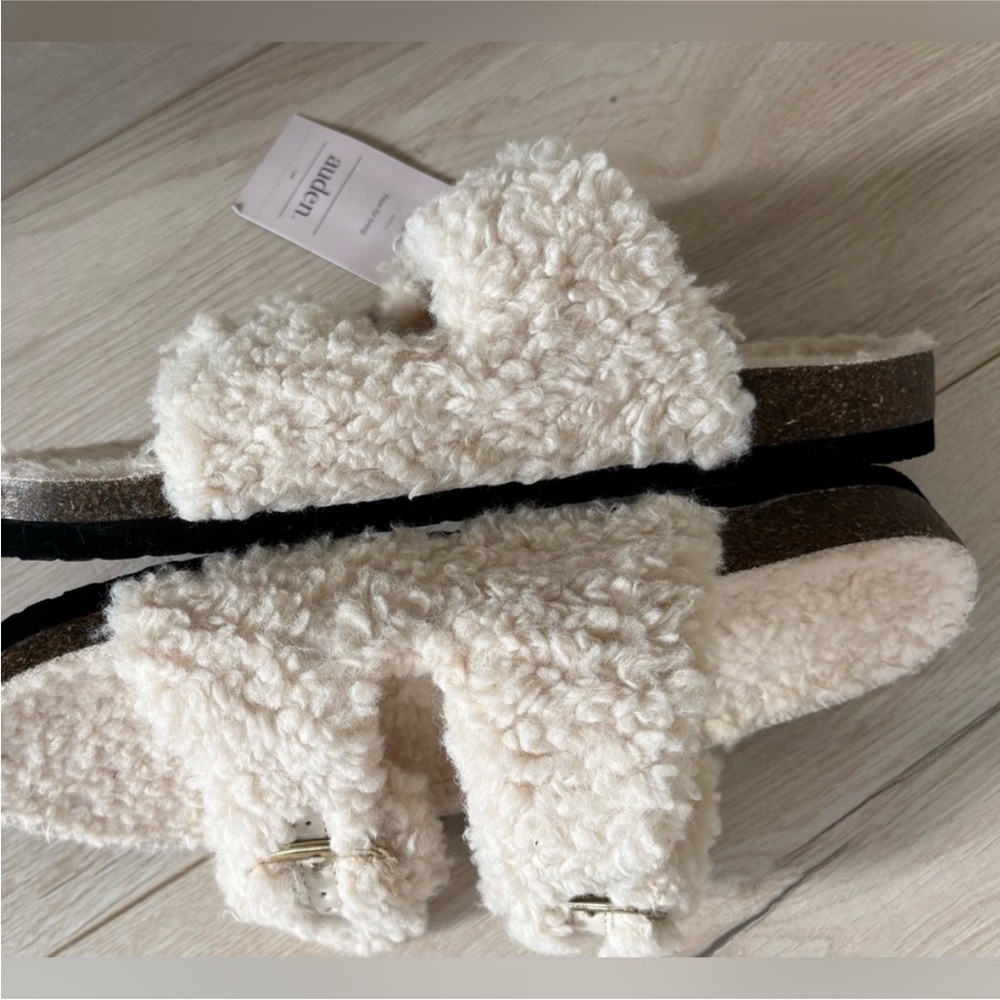 Auden Cream Shearling Sandals Birkenstock style sz 10 - Picture 5 of 8